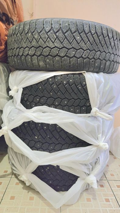 Шины Continental Ice Contact