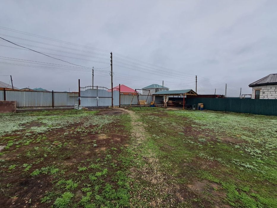 Продам с участкам дом