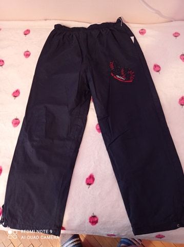 чисти и запазени детски дрешки