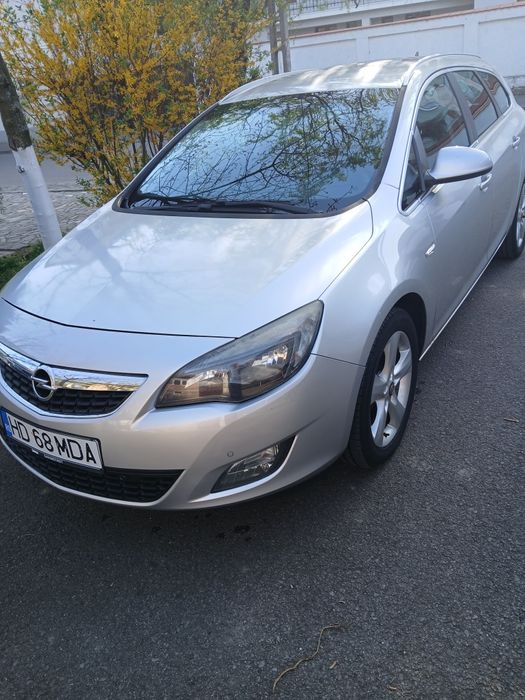 Opel Astra Sports 2012 1,7 CDTI 125cp euro 5