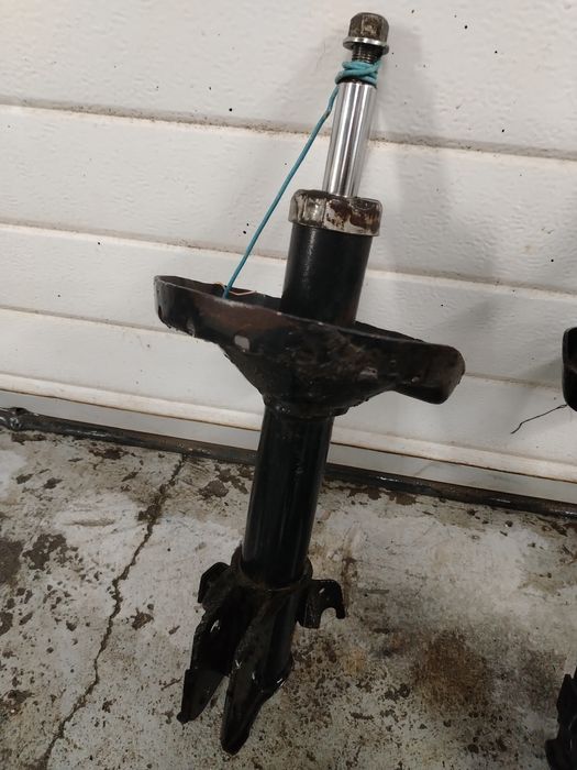 Стойки субару outback bp