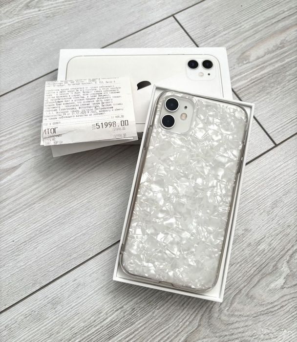 iPhone 11, 128 ГБ, SIM + eSIM