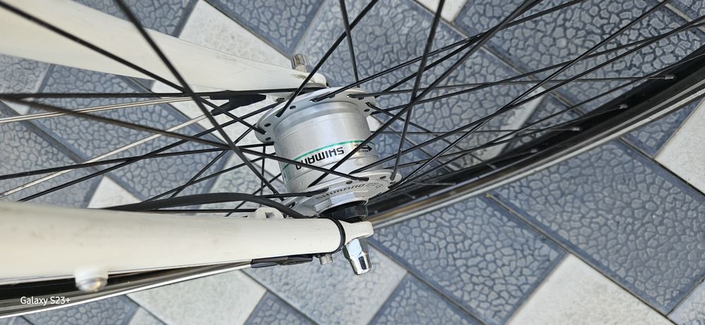 Велосипед  немецкой  BICYCLES  Размер 28  с  Ригидное вилкой