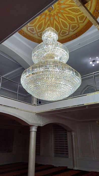 установка люстра