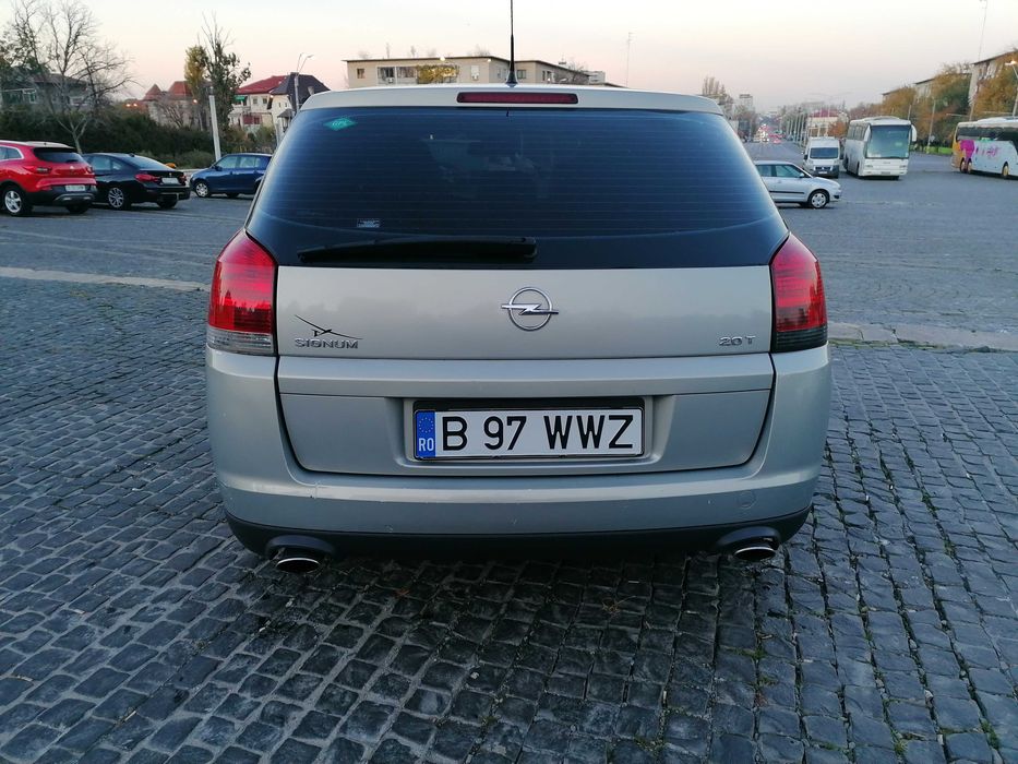 Opel Signum 2.0T