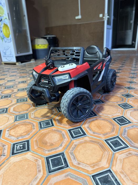 Offroad moshina sotiladi
