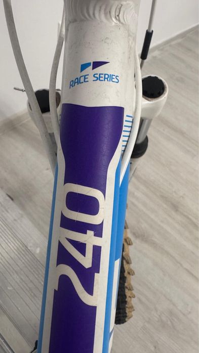 Vand bicicleta Scott 240