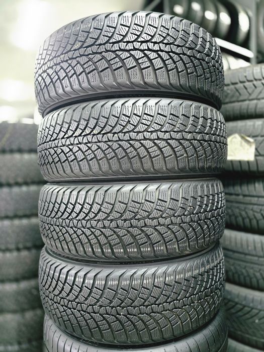 4x 205/55/17 M+S KUMHO Stare excelentă