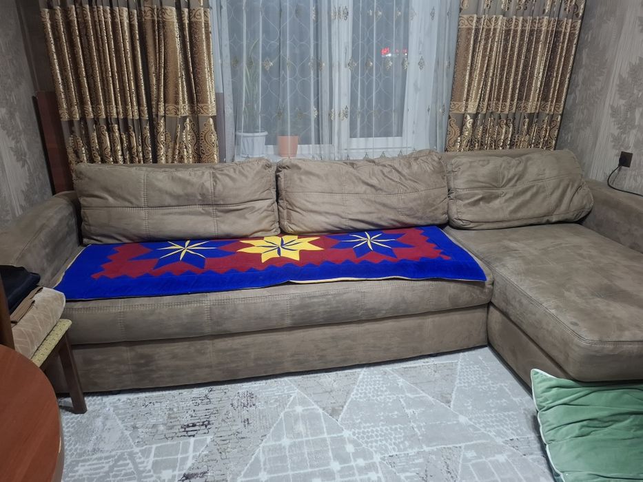 Продам угловой диван