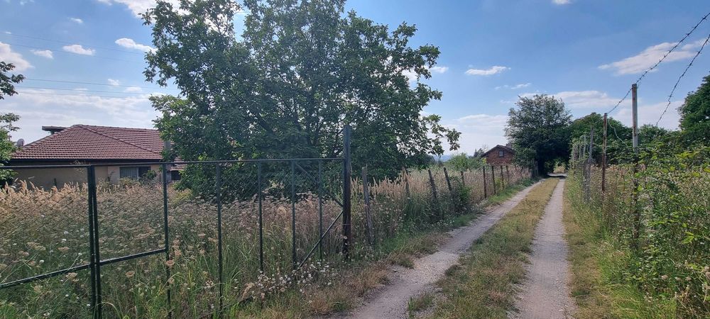 Продава се Парцел в Разград, Освобождение - 1016 кв.м за 79 €/кв.м - Снимка #2