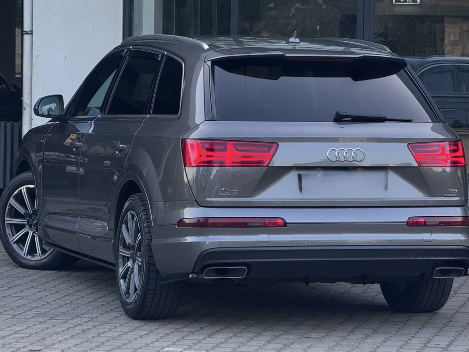 Audi Q7 3.0d S Line *Matrix *Suspensie perne *Maxton *Fara Greseala