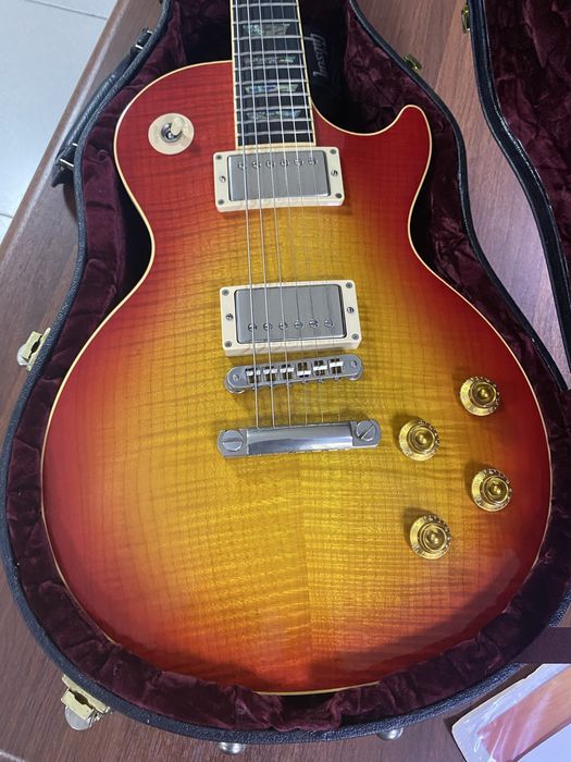 Gibson Les Paul Custom Shop Elegant (1999, AAA++ top, Abalone)
