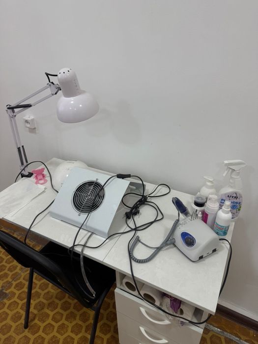 Продам все для маникюра