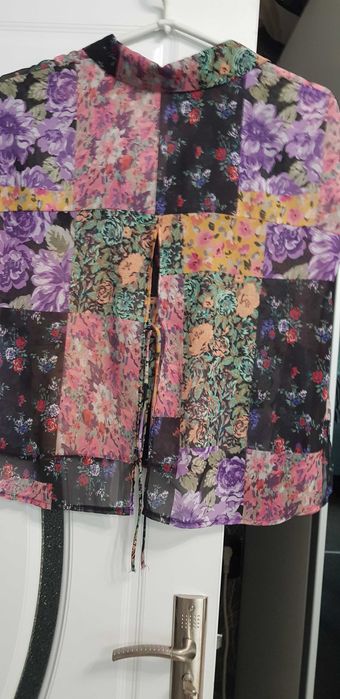 Продавам дамски ризи на марката ЗАРА