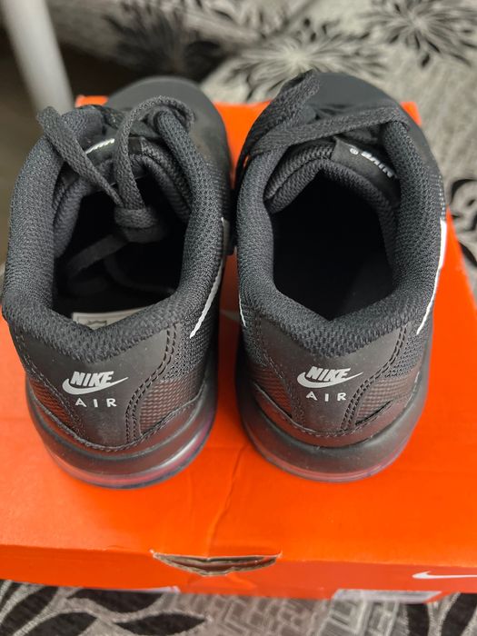 Маратонки Nike 34N