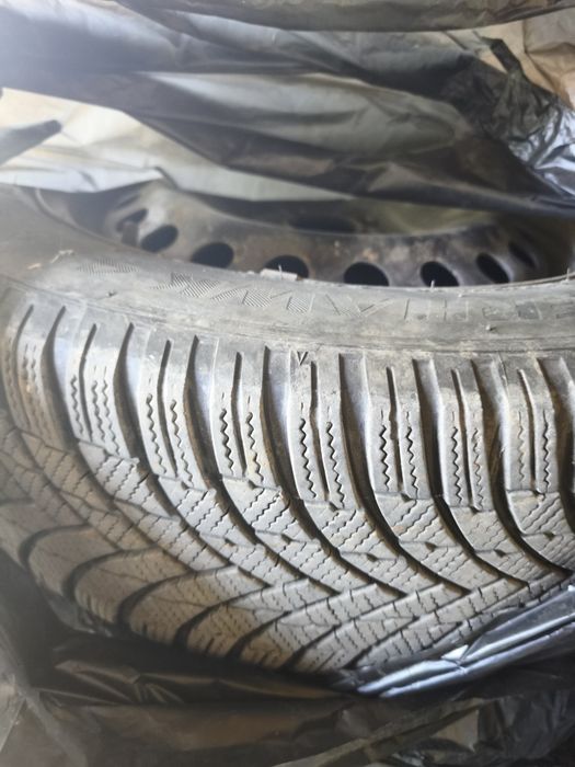 Зимни гуми с джанти Firestone Winterhawk 16"