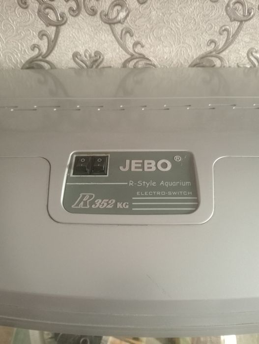 Продам аквариум Jebo
