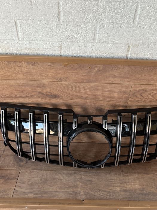 Предна решетка за Mercedes Benz GLK 2012-2015