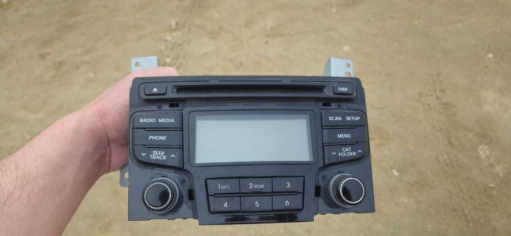 Магнитофон на Хюндай Соната