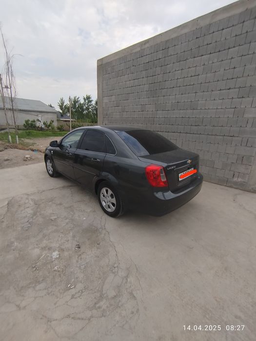 Жентра седан автомат