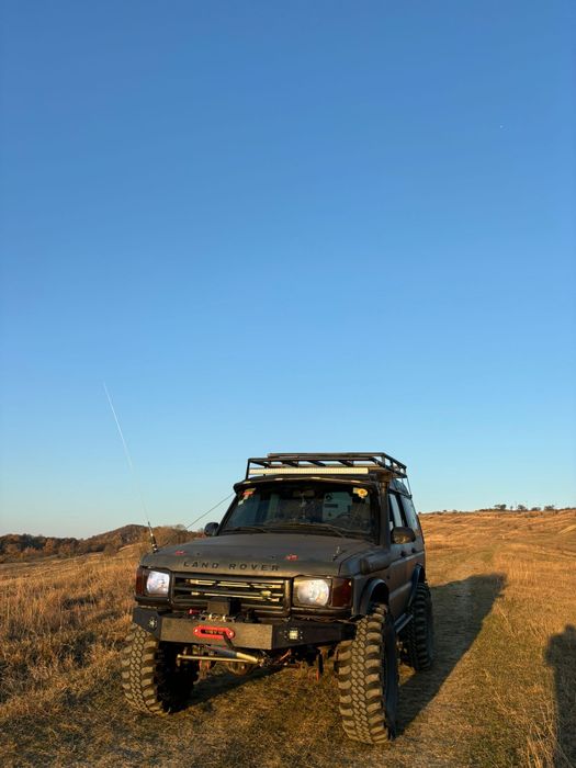 Vând Discovery  200hp