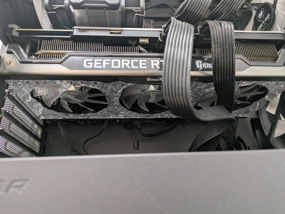 Продам видеокарту Palit Gamerock 3080