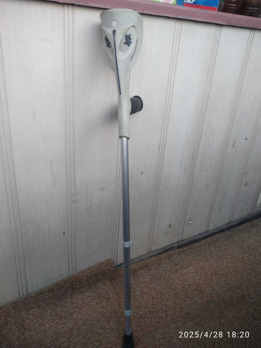 Продам костыли для ходьбы