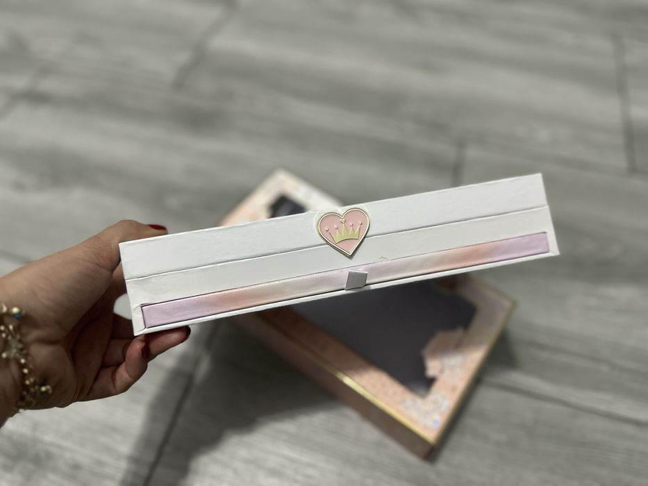 Paleta fard ochi PLouise noua