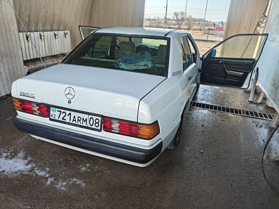 Мерседес 190дизель объем 2.0