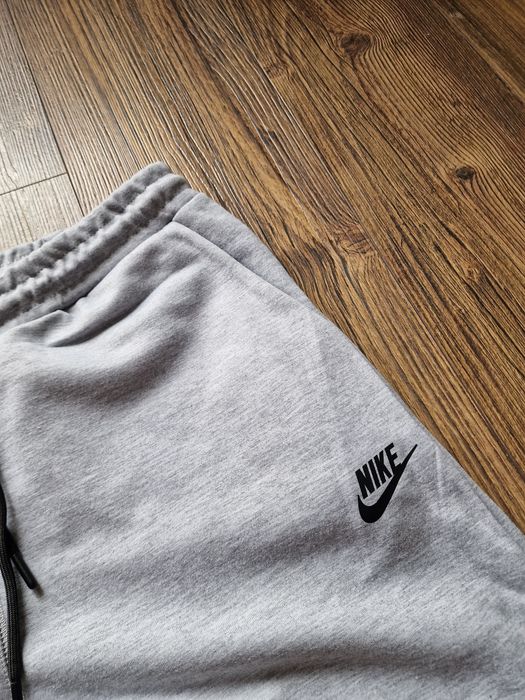 Страхотно мъжко спортно долнище размер S