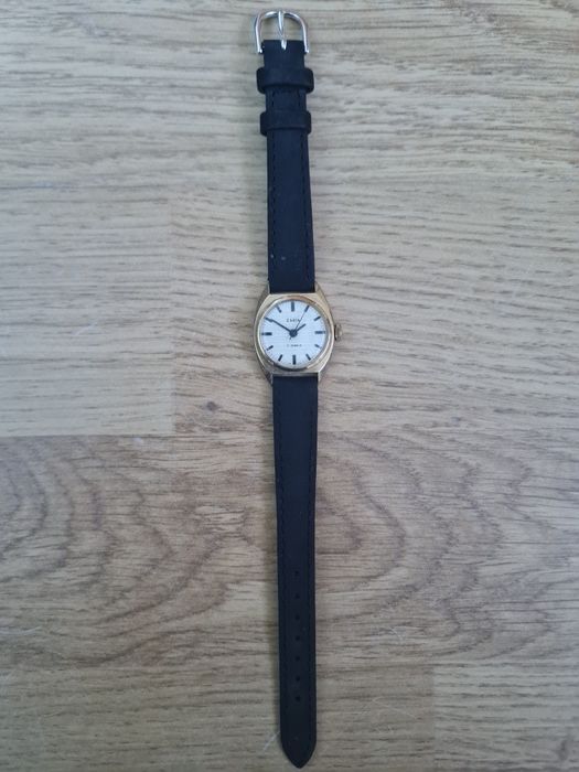 Ceas mecanic placat cu aur Zaria 17 Jewels Made in URSS