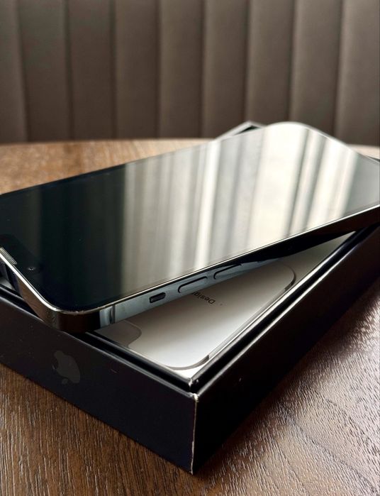 Продам iPhone 13 Pro Max