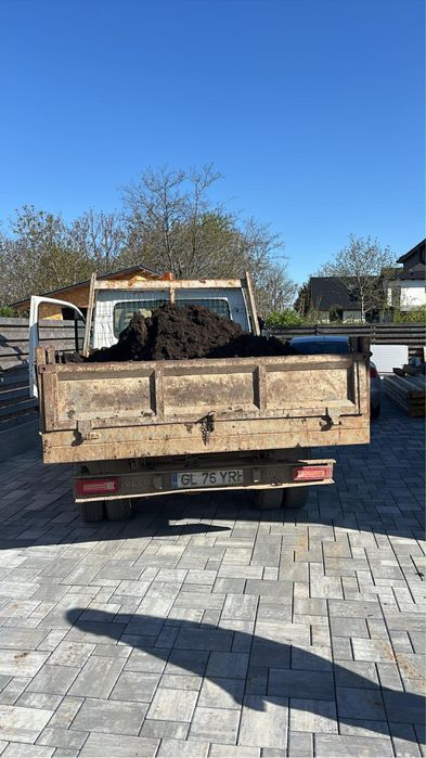 Vand pamant negru , galben , diferite produse balastiere