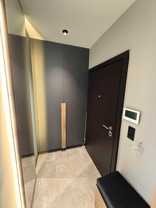 Продава се Двустаен апартамент в София, Кръстова вада - 67 кв.м за 3583 €/кв.м - Снимка #3