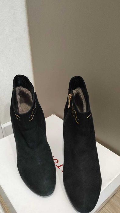 Продам ботинки зима