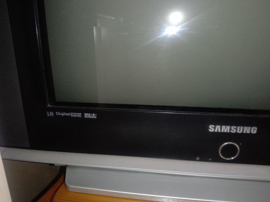 Телевизор Cамсунг d 72