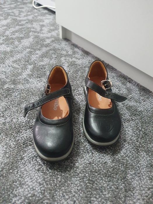 Pantofi piele ..
