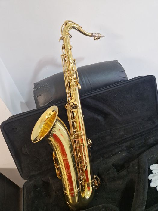 Saxofon tenor Yamaha YTS-62