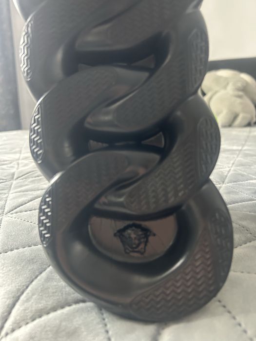 Versace Chain Reaction