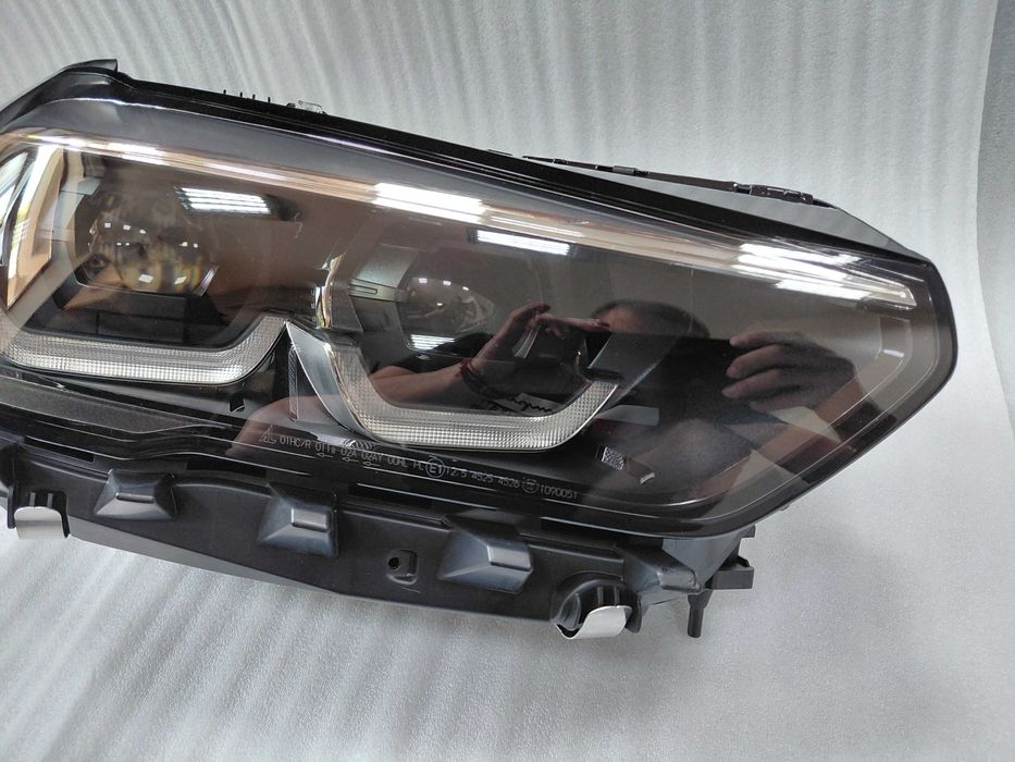 5А27986 Нов ОЕ Десен Фар Full LED BMW G05 X5 G06 X6