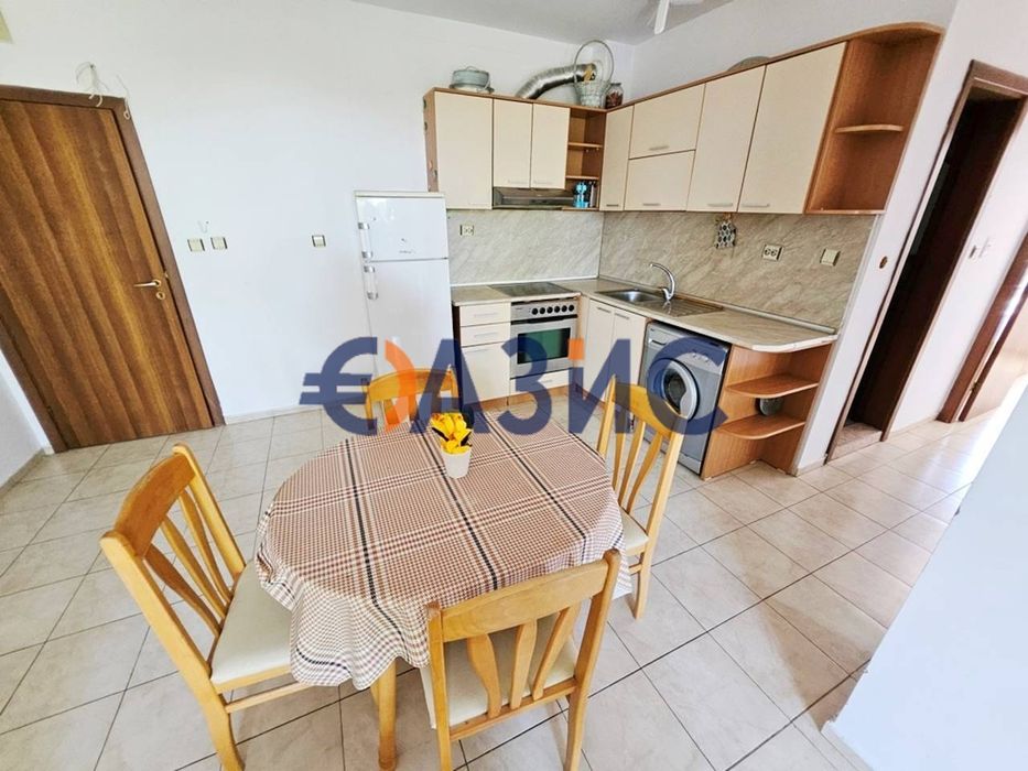Продава се Тристаен апартамент в к.к. Слънчев бряг - 82 кв.м за 726 €/кв.м - Снимка #5