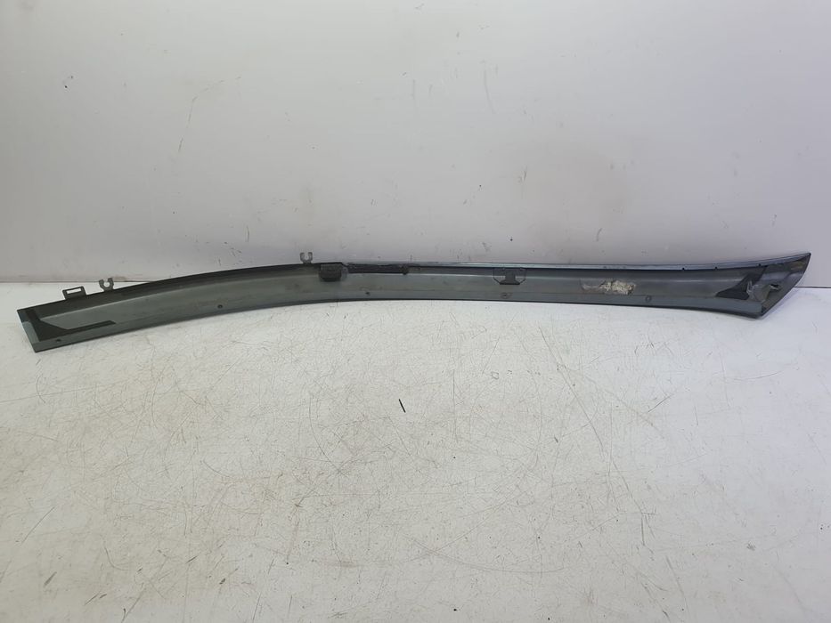 Ornament parbriz Peugeot 607 1 (2000 - 2004) 2.2 hdi 4HX DW12TED4