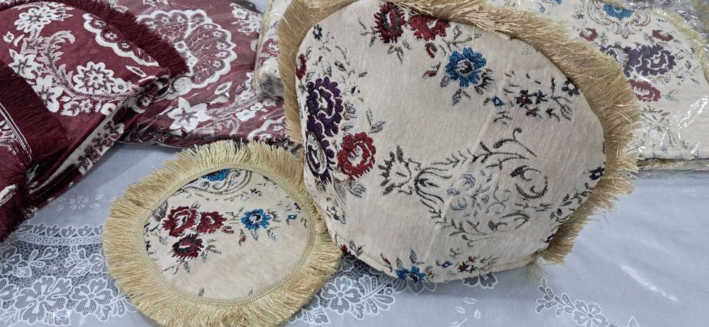 Набор Колпак на чайник и ухватка.