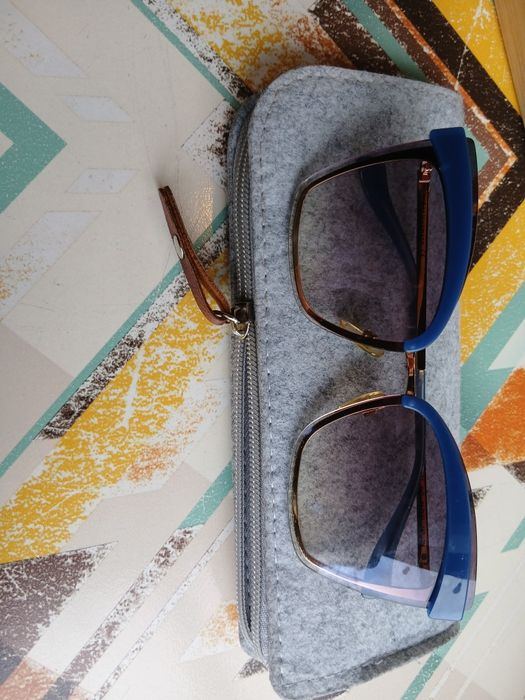 Продаю солнцезащитные очки