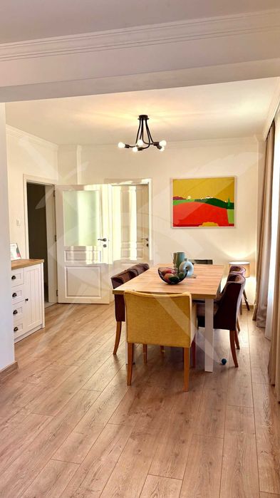 Продава се Тристаен апартамент в Пловдив, Каменица 1 - 110 кв.м за 3014 €/кв.м - Снимка #7