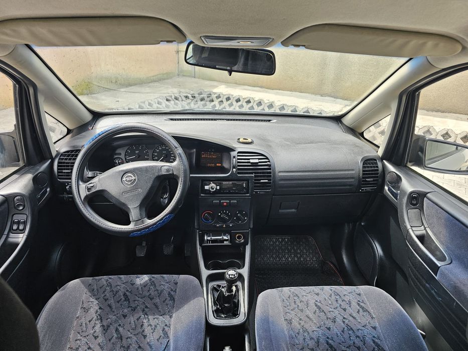 Opel Zafia  7 locuri