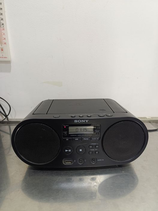 SONY zs-ps50 sotiladi