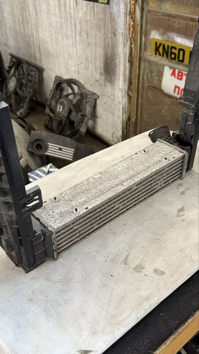 Интеркулер за БМВ 1 3 Х1 Серия E81 E87 E90 E91 E84