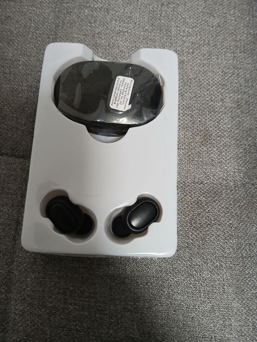 Vand casti pentru telefon