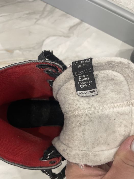 Коньки хоккейные